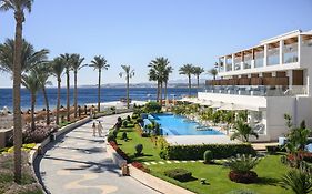Sunrise Remal Beach Resort